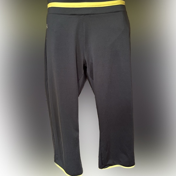 Under Armour All Seasons Gear Capri workout yoga pants M - Picture 5 of 11